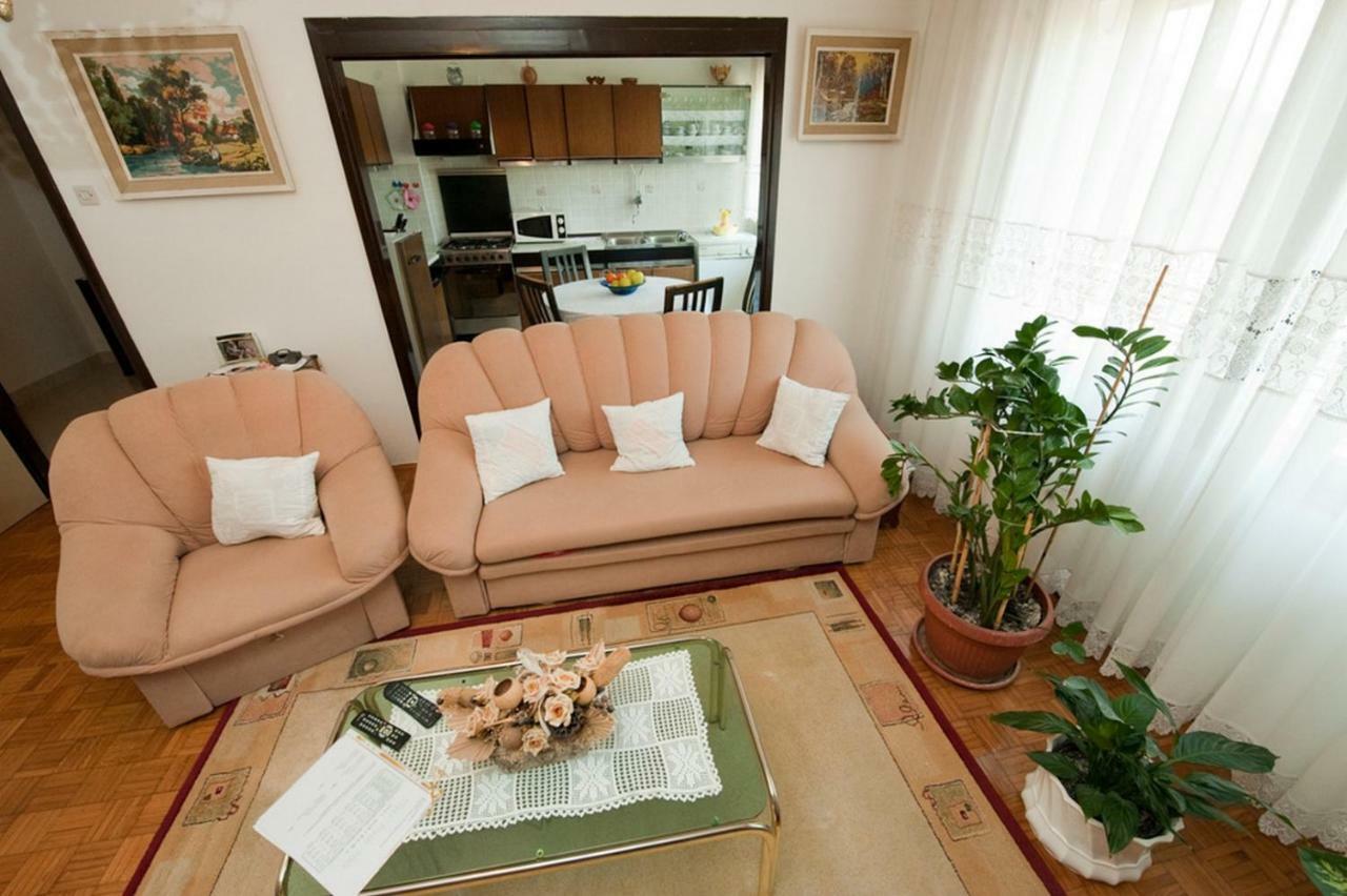 Apartment Patricia Rovinj Exterior photo