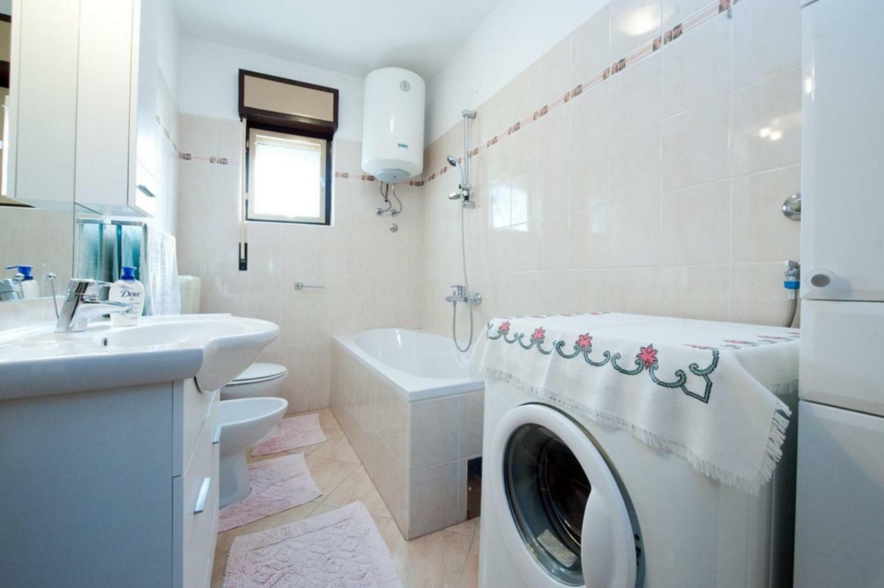 Apartment Patricia Rovinj Exterior photo